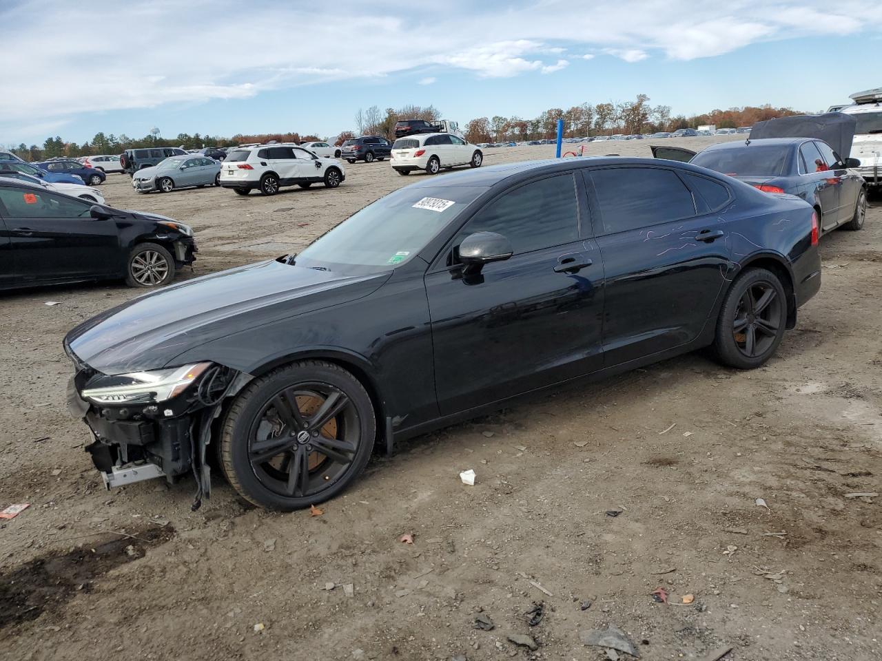 Lot #3301847333 2018 VOLVO S90 T5 MOM
