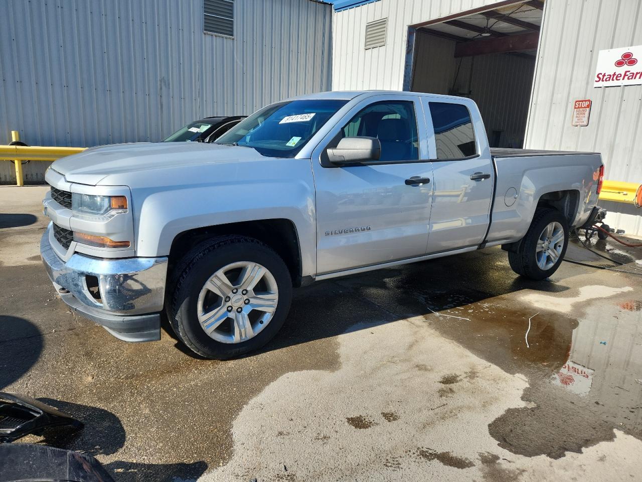CHEVROLET SILVERADO C1500 CUSTOM
