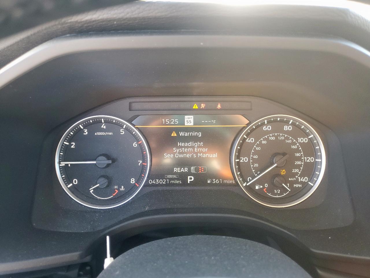 MITSUBISHI OUTLANDER SE