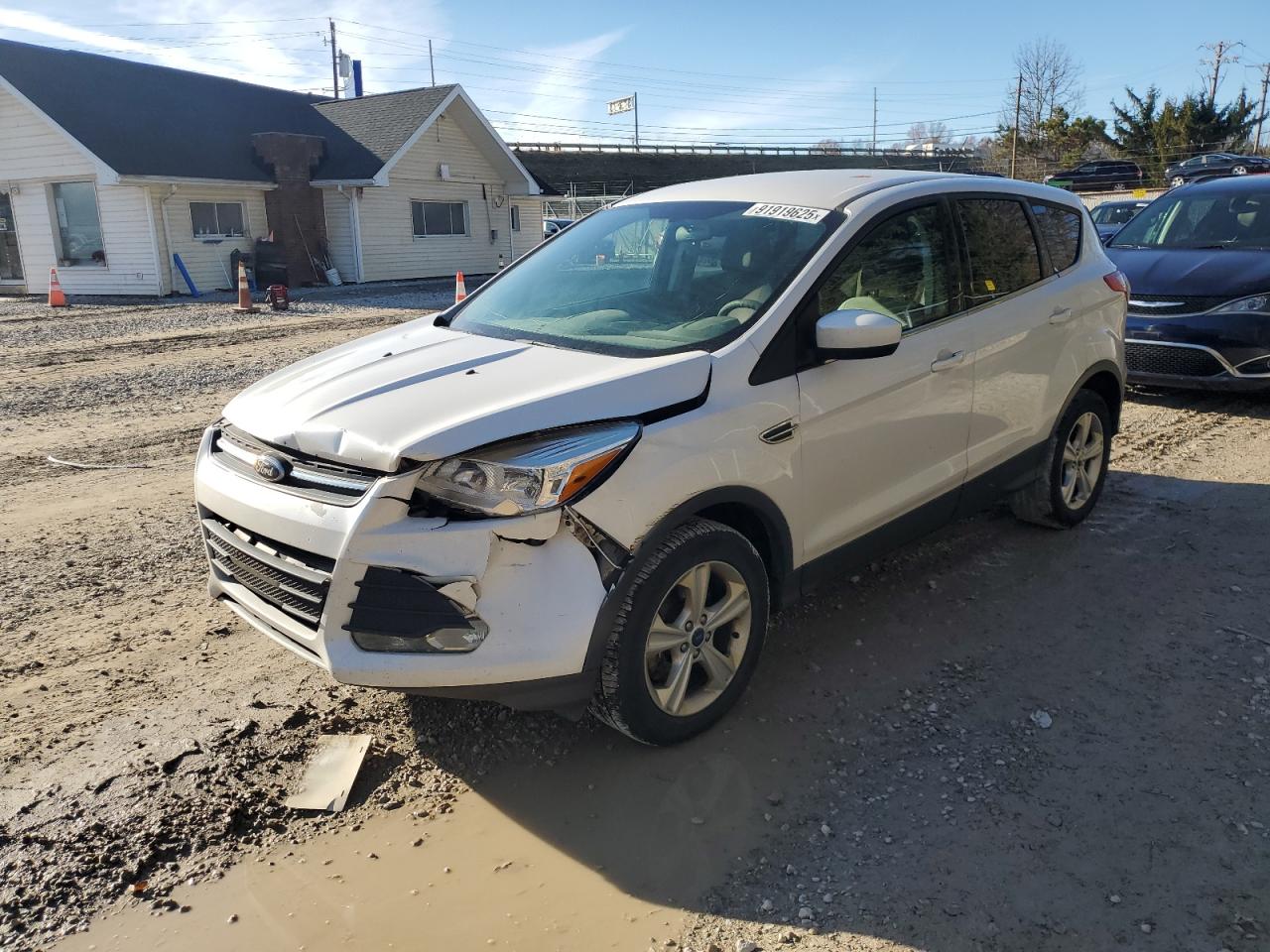 FORD ESCAPE SE