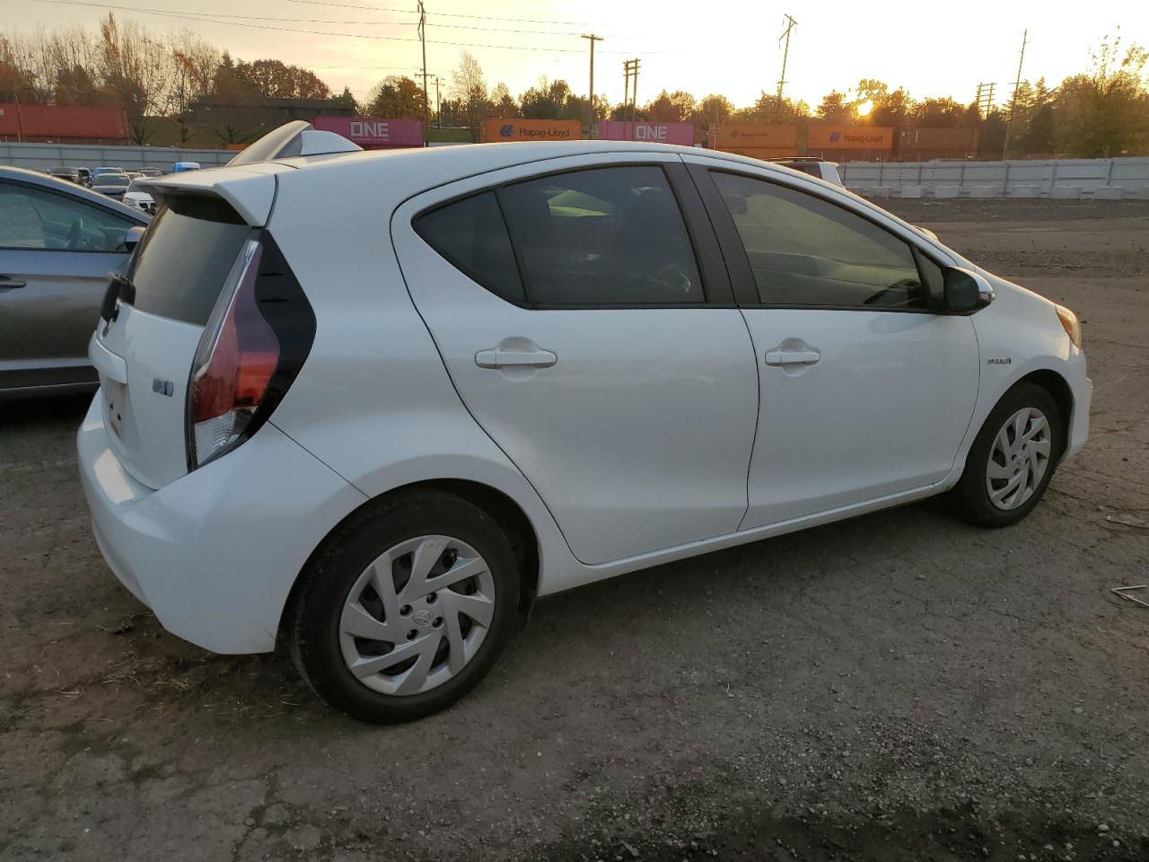 TOYOTA PRIUS C