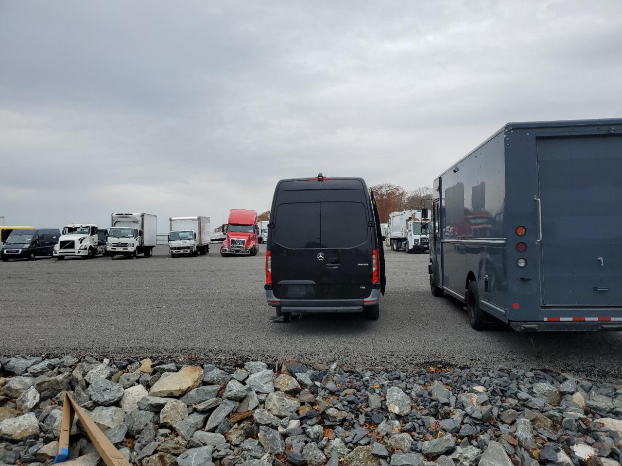 MERCEDES-BENZ SPRINTER 2500