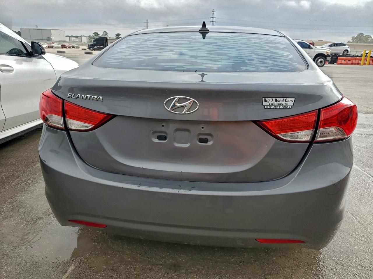 HYUNDAI ELANTRA GLS