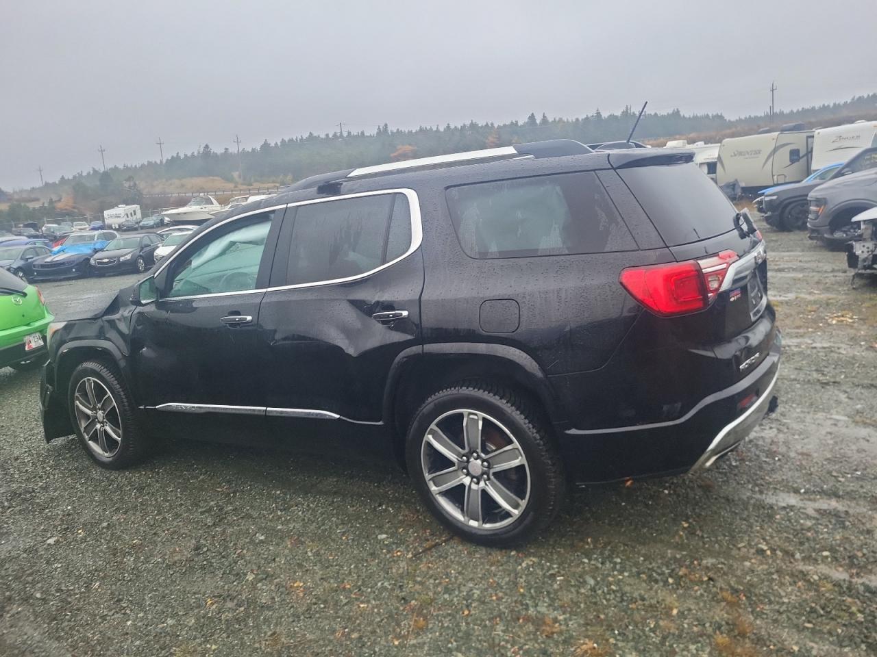 GMC ACADIA DENALI