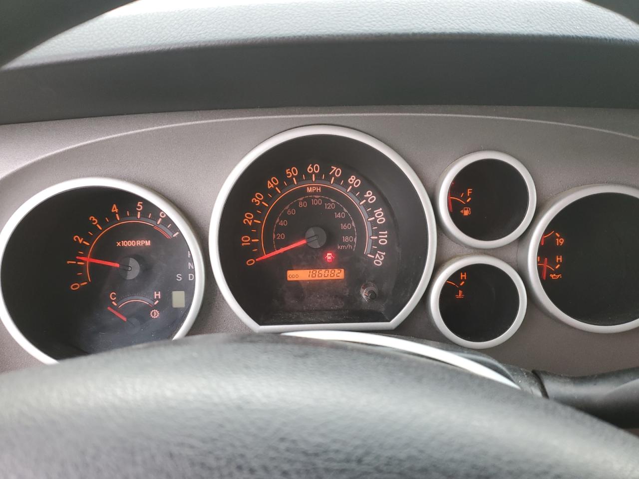 TOYOTA TUNDRA DOUBLE CAB SR5