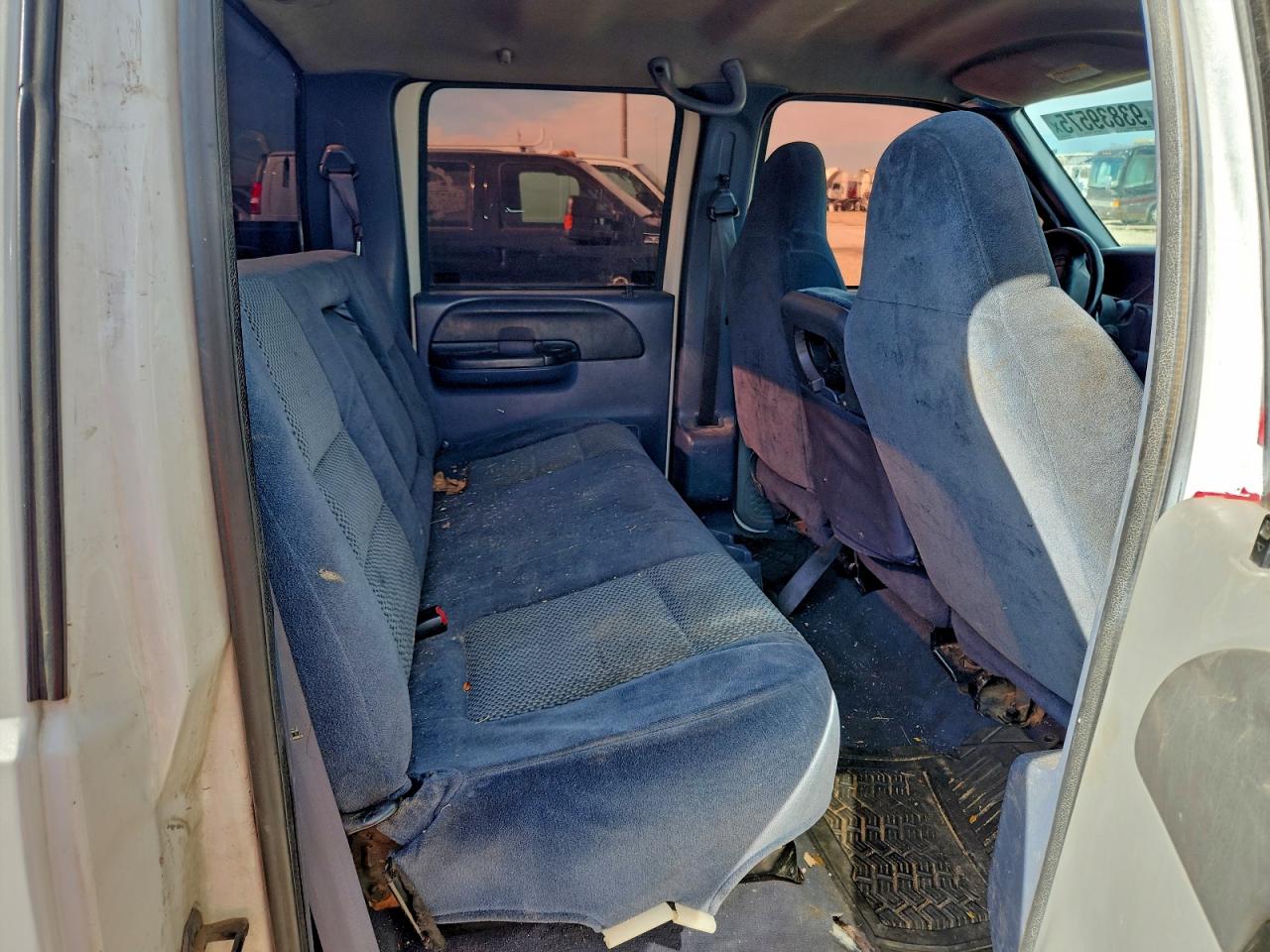 Lot #3303562930 2001 FORD F350 SUPER