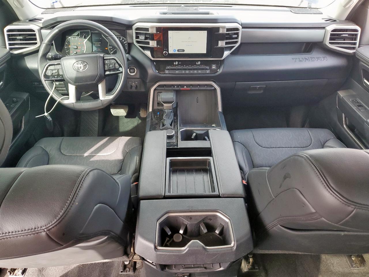 TOYOTA TUNDRA CREWMAX SR