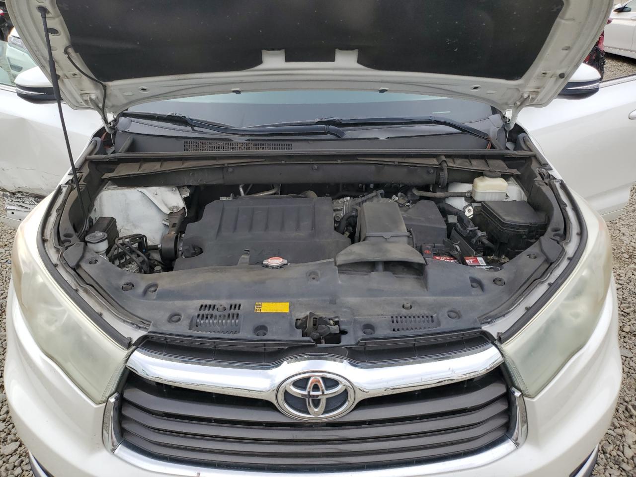 TOYOTA HIGHLANDER XLE