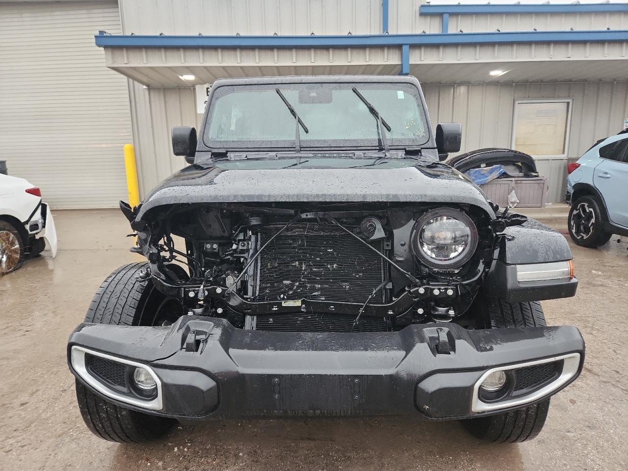 JEEP WRANGLER SAHARA