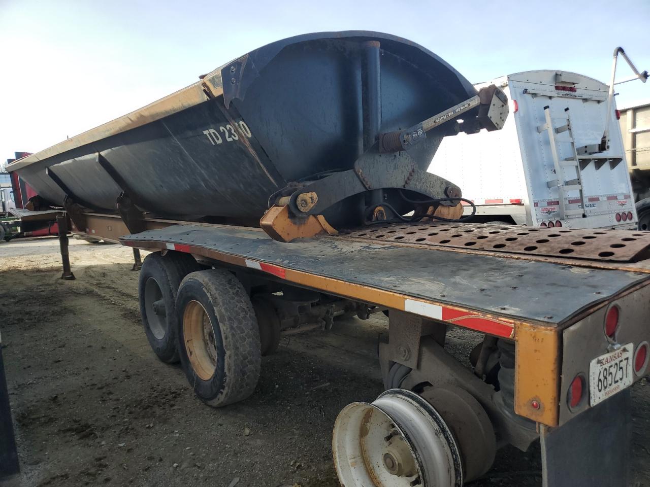 Lot #3287803113 2017 PUMA TRAILER