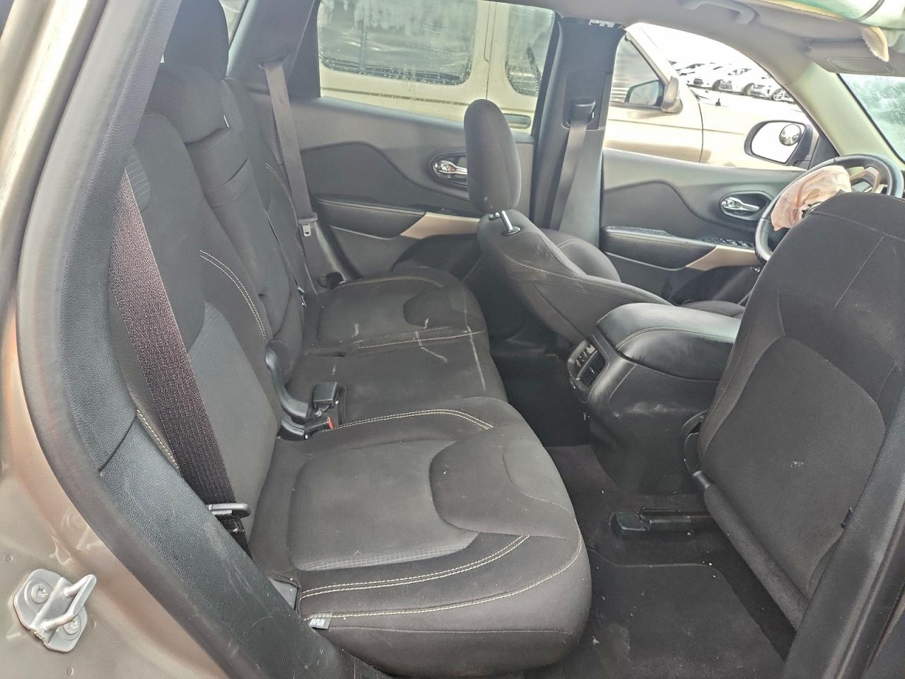 JEEP GRAND CHEROKEE LATITUDE