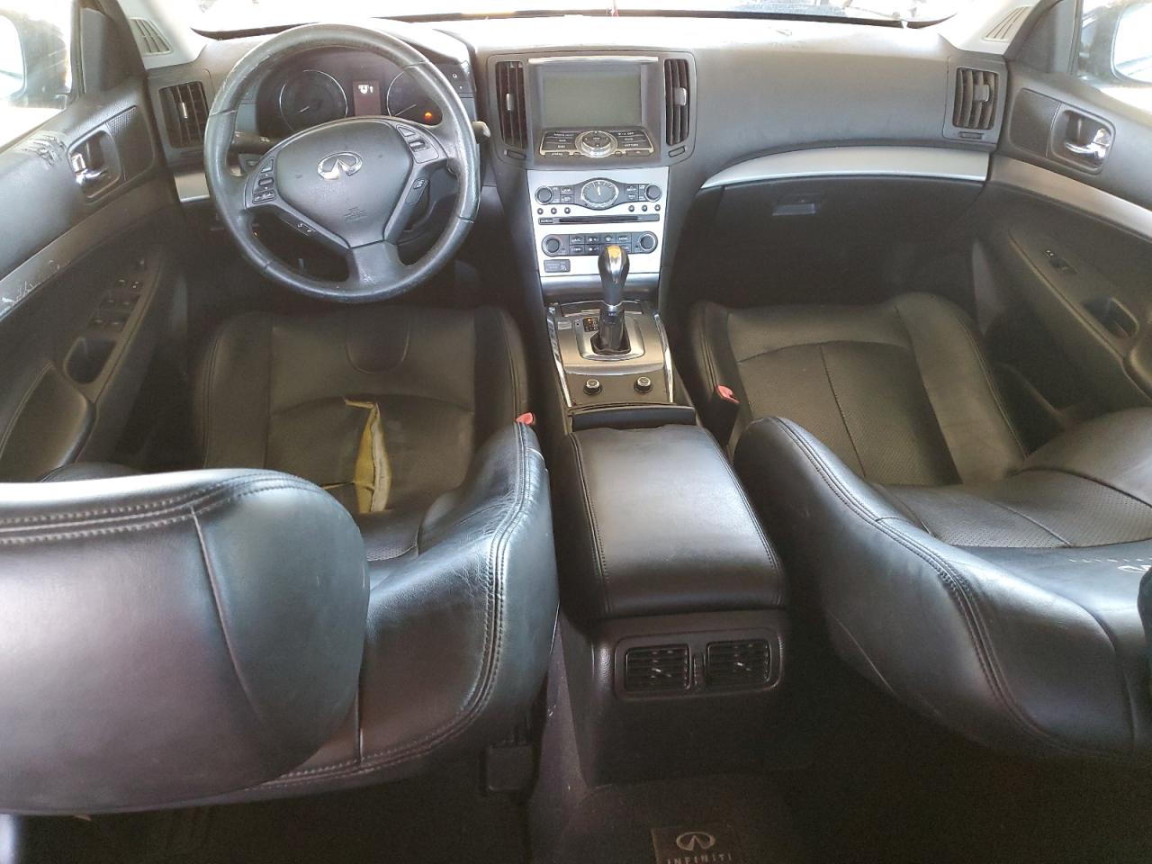 INFINITI G25 BASE