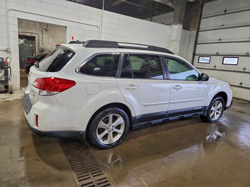 2014 SUBARU OUTBACK 3. #3299306829