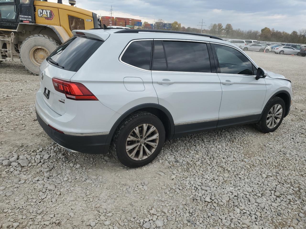 VOLKSWAGEN TIGUAN SE