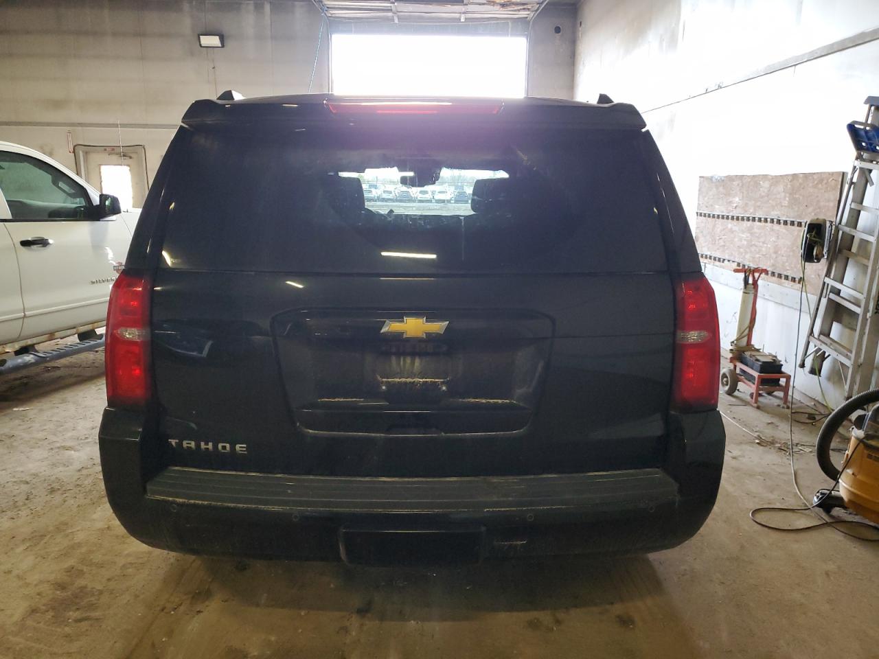 CHEVROLET TAHOE K1500 LT