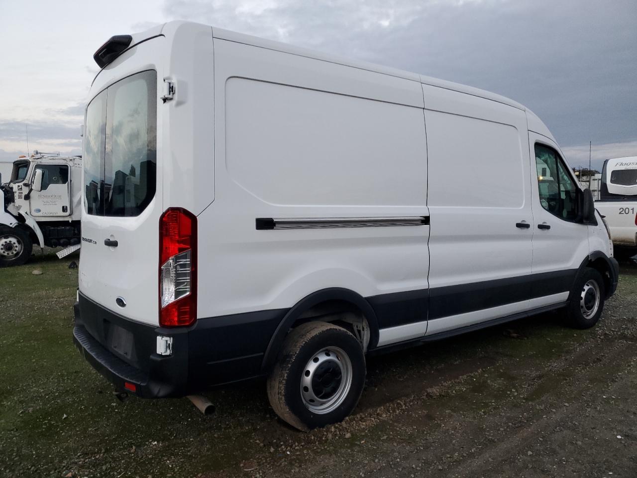FORD TRANSIT T-250