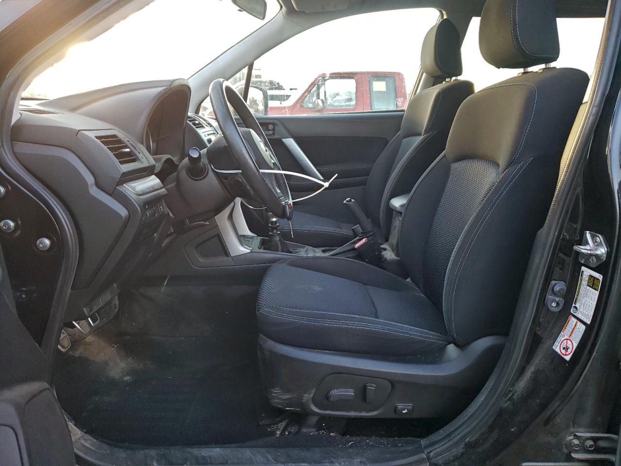 Lot #3301792348 2015 SUBARU FORESTER 2