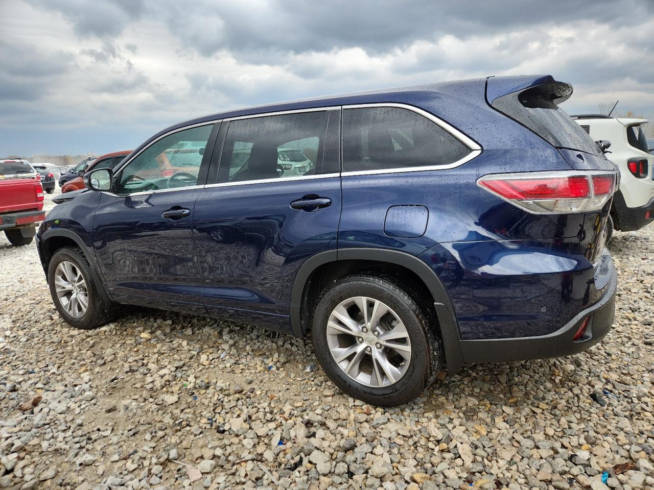 TOYOTA HIGHLANDER LE