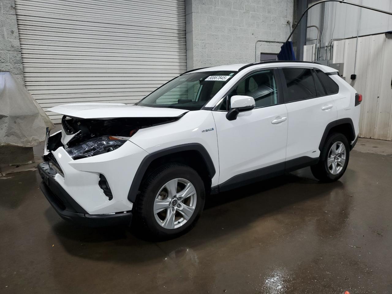 Lot #3291061174 2021 TOYOTA RAV4 XLE