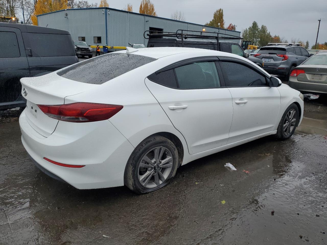 HYUNDAI ELANTRA SEL