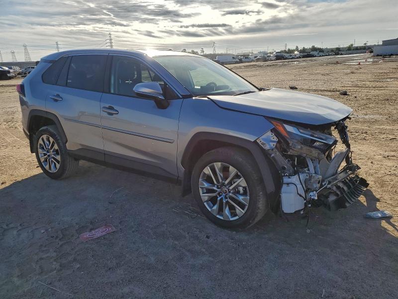2025 TOYOTA RAV4 XLE P #3301734328