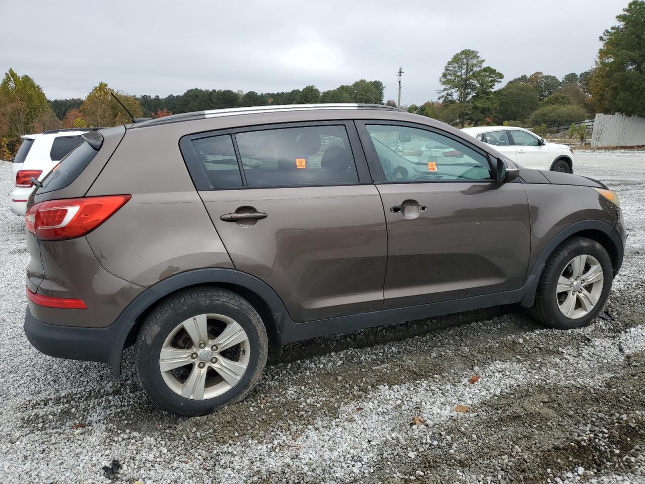 KIA SPORTAGE LX