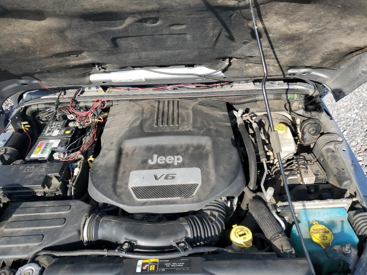 JEEP WRANGLER SAHARA