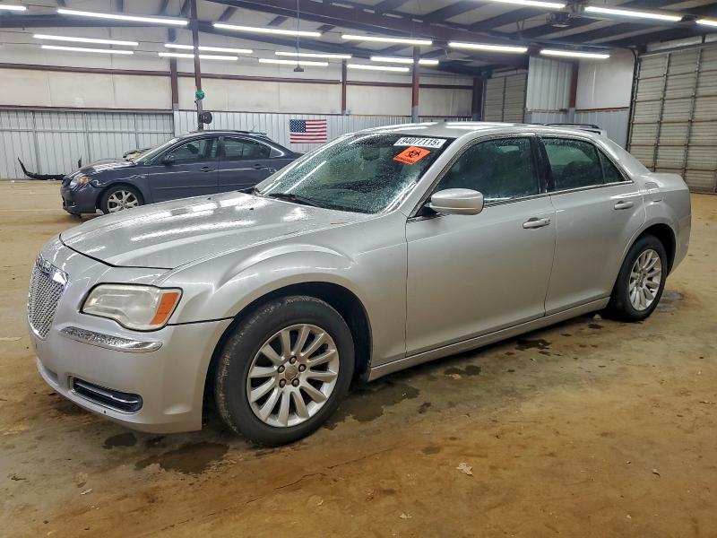 Global Auto Auctions: 2012 CHRYSLER 300