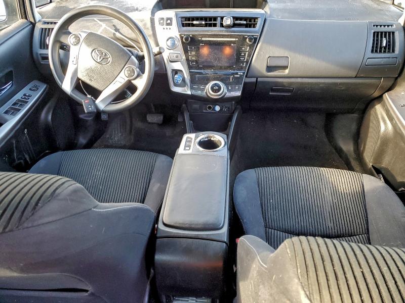 2016 TOYOTA PRIUS V #3315728348