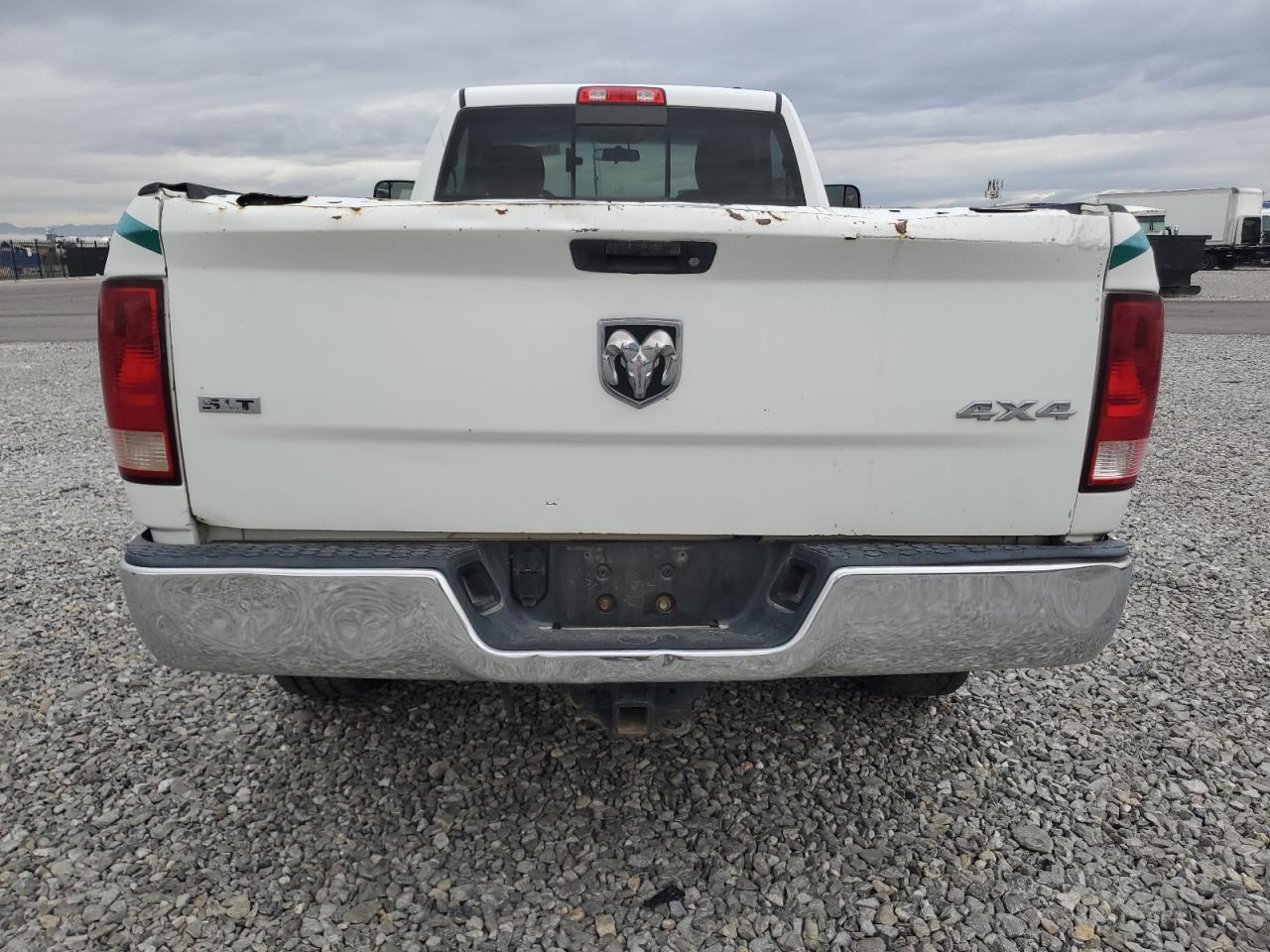 DODGE RAM 2500 SLT