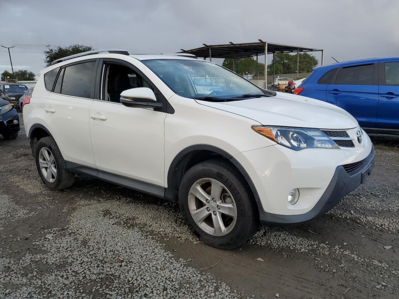 Lot #3311810193 2013 TOYOTA RAV4 XLE