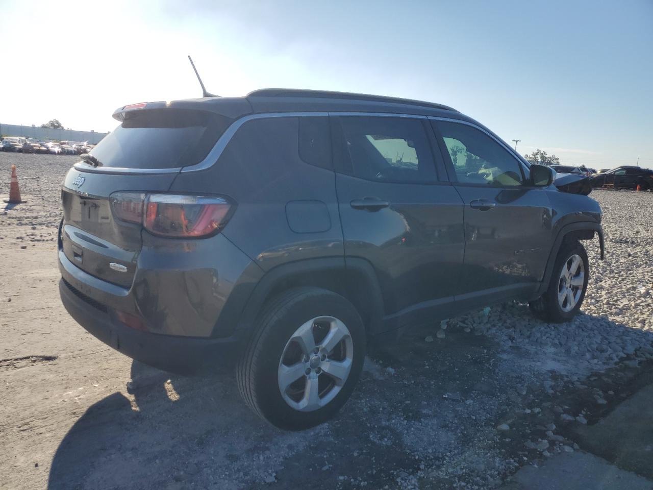 JEEP COMPASS LATITUDE