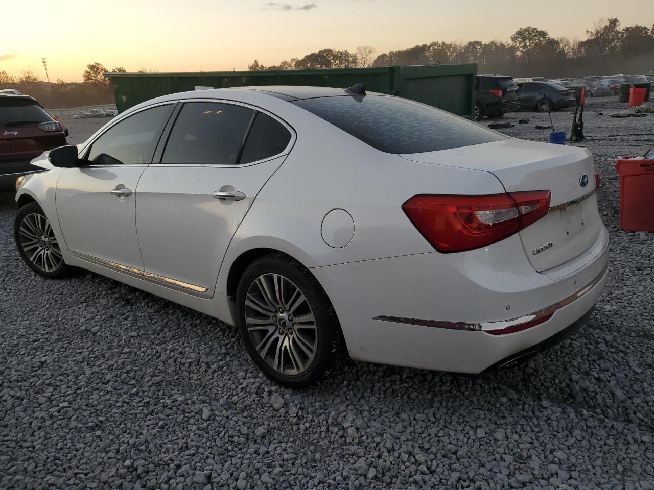 KIA CADENZA PREMIUM