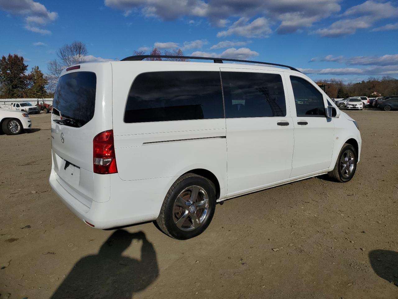 MERCEDES-BENZ METRIS