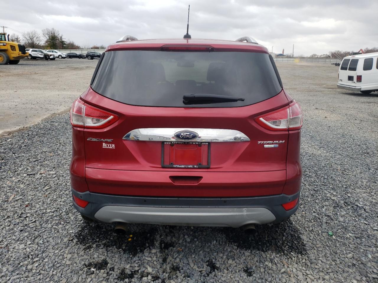 FORD ESCAPE TITANIUM