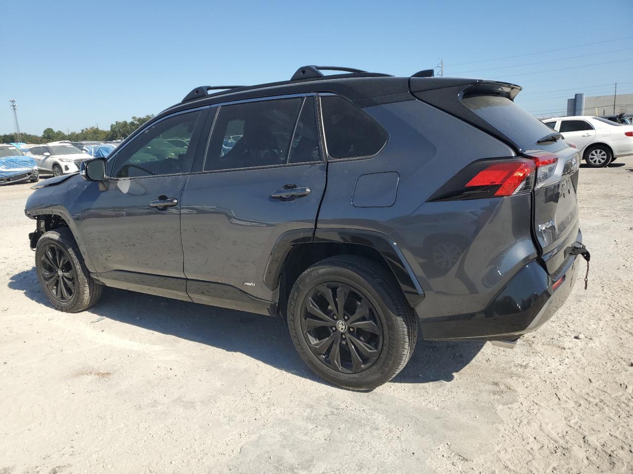 TOYOTA RAV4 XSE
