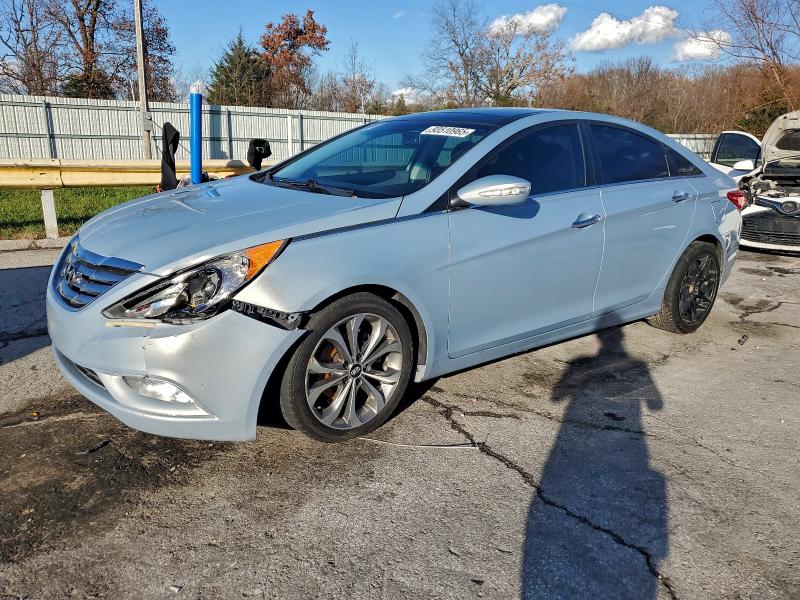 Global Auto Auctions: 2013 HYUNDAI SONATA SE