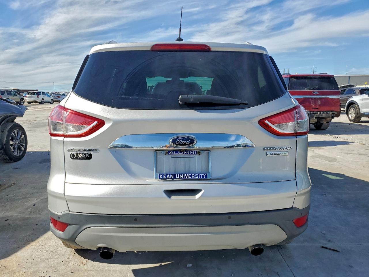 FORD ESCAPE TITANIUM