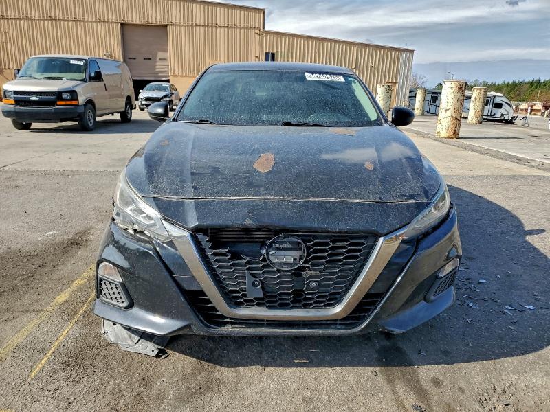 2019 NISSAN ALTIMA SR #3302818918