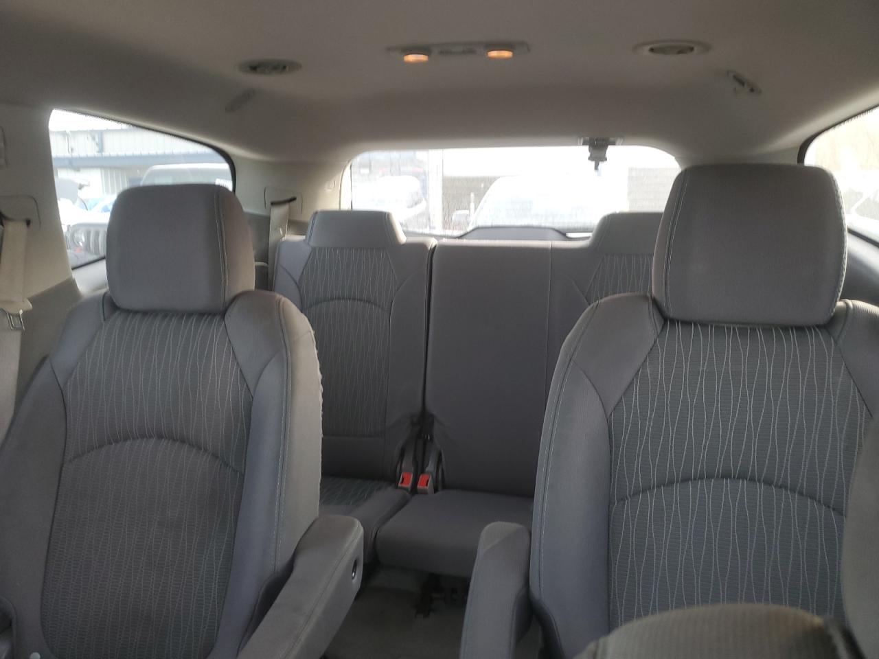 CHEVROLET TRAVERSE LT