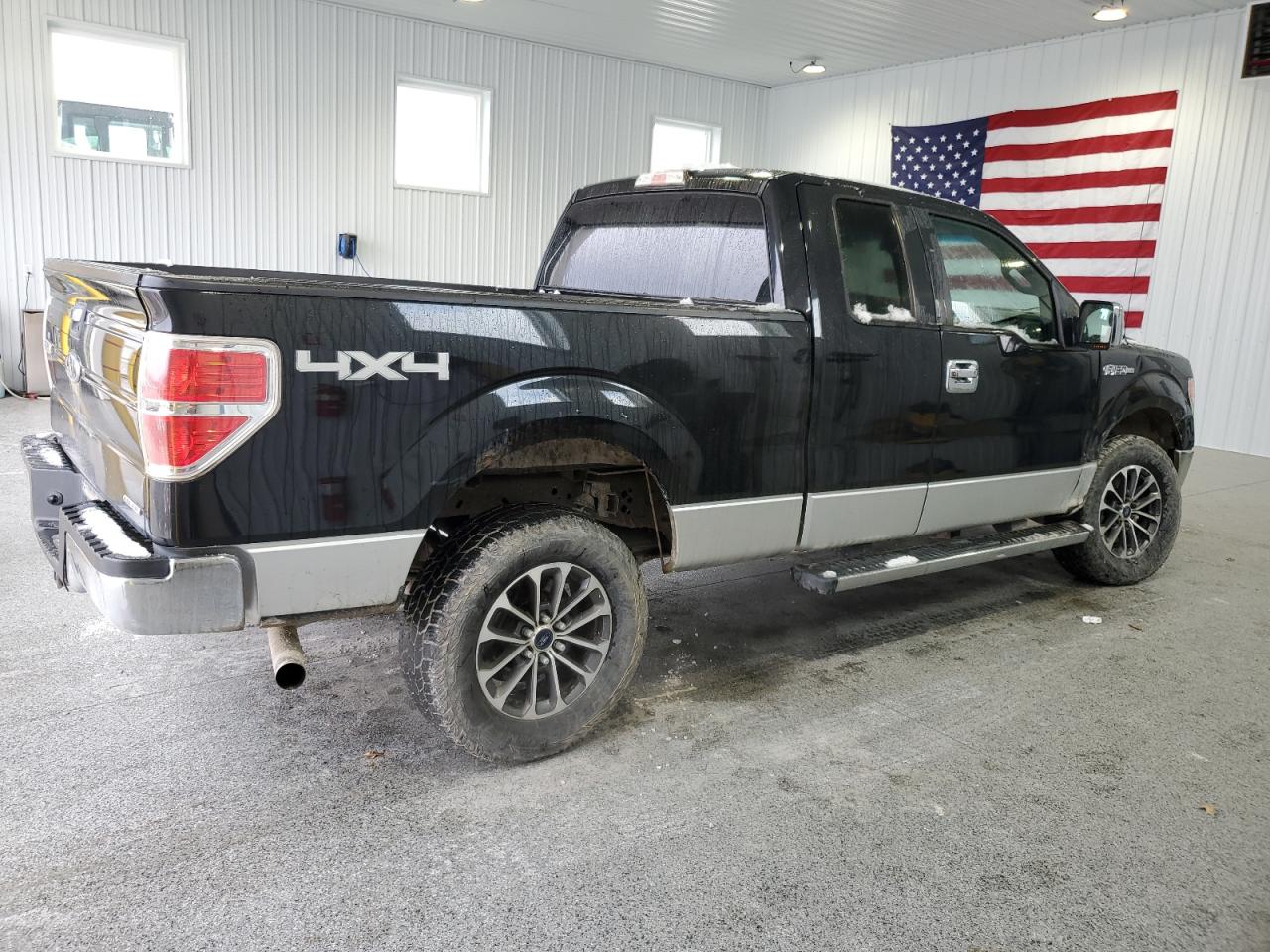 FORD F-150 SUPER CAB