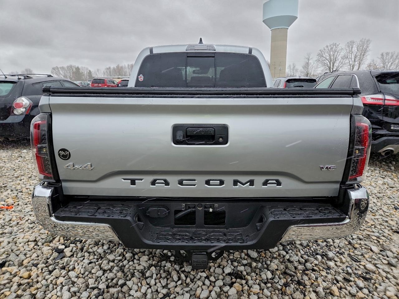 TOYOTA TACOMA DOUBLE CAB