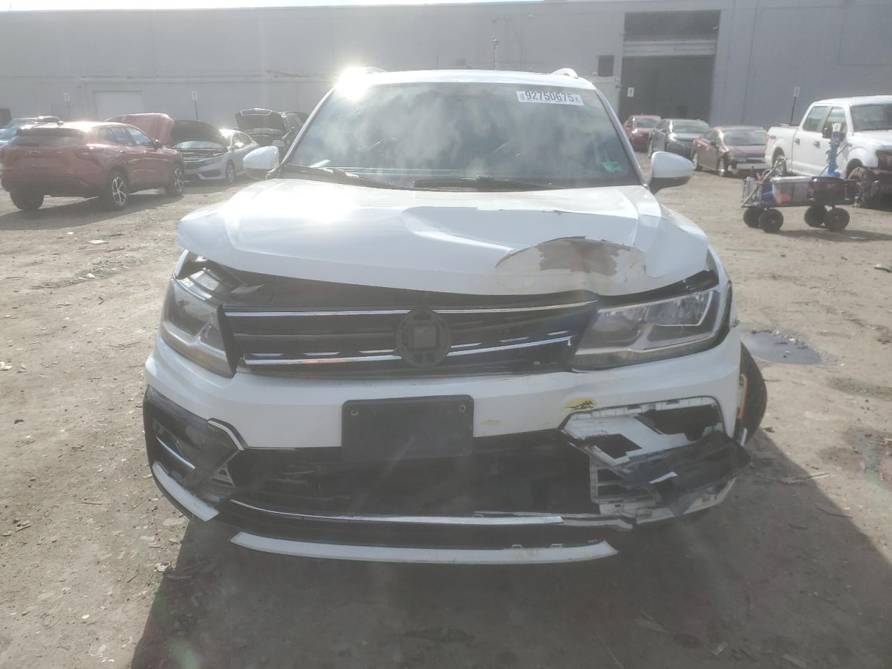 VOLKSWAGEN TIGUAN SE