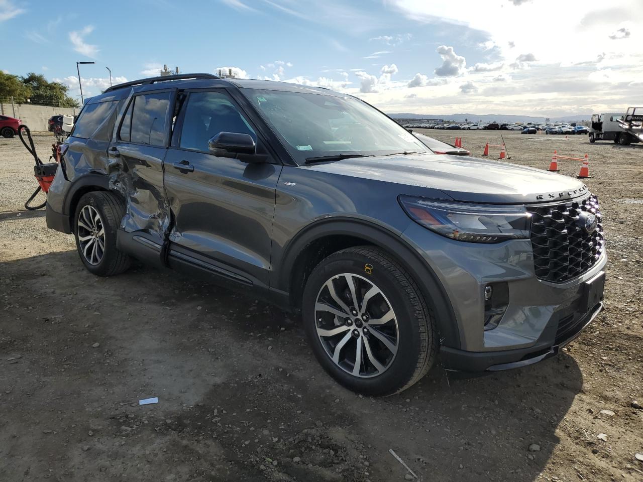 FORD EXPLORER ST-LINE