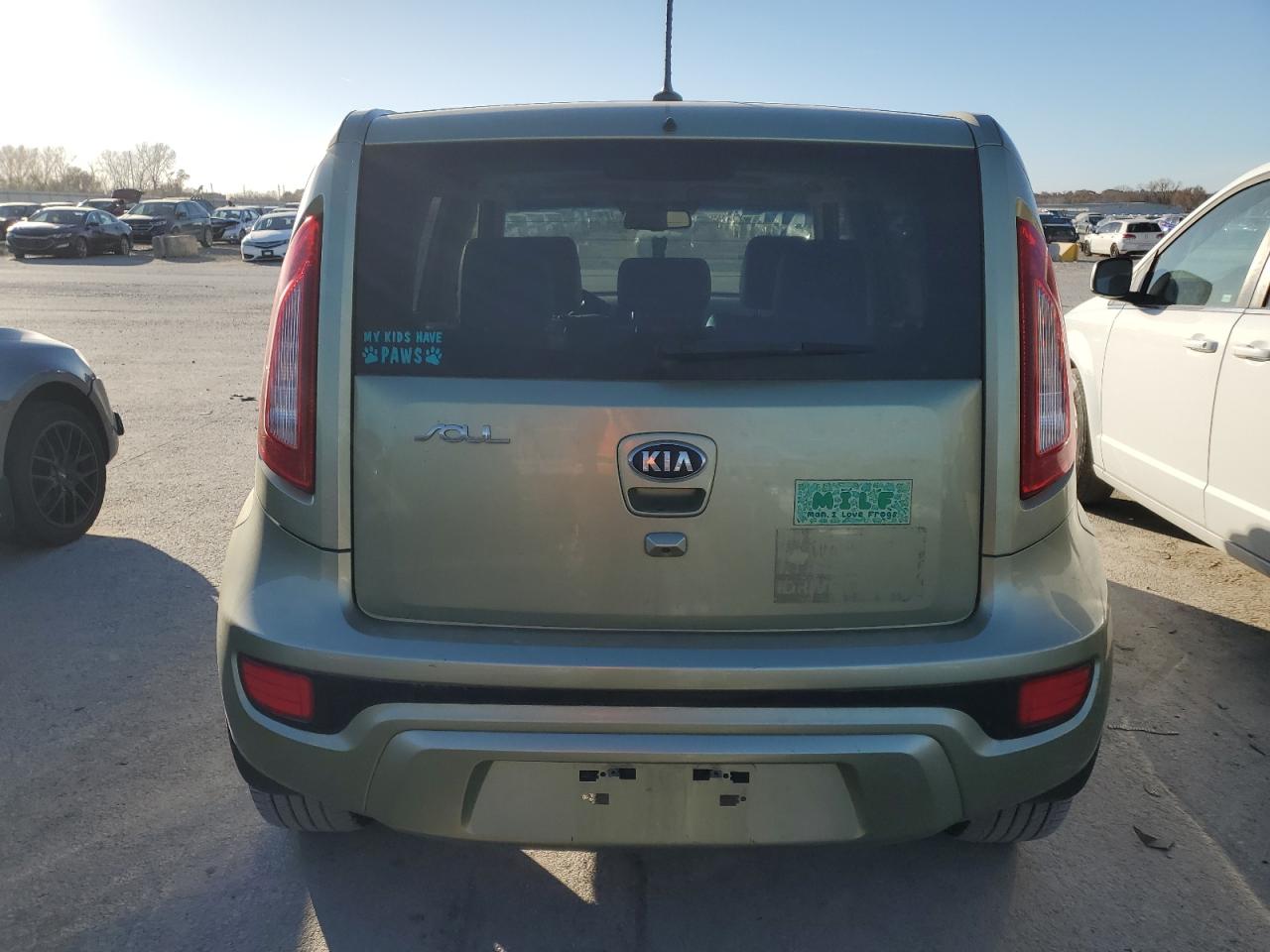 KIA SOUL +