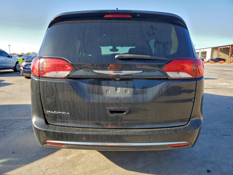 2017 CHRYSLER PACIFICA T #3296333409