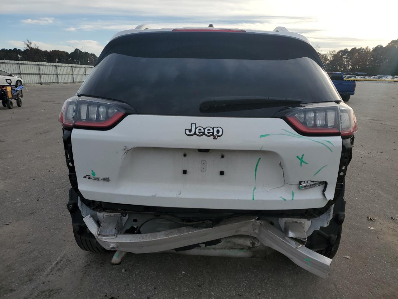 JEEP GRAND CHEROKEE LATITUDE PLUS