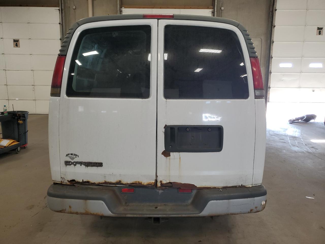 Lot #3285555276 2002 CHEVROLET EXPRESS G3