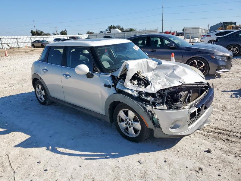 2015 MINI COOPER - WMWXS5C5XFT830034