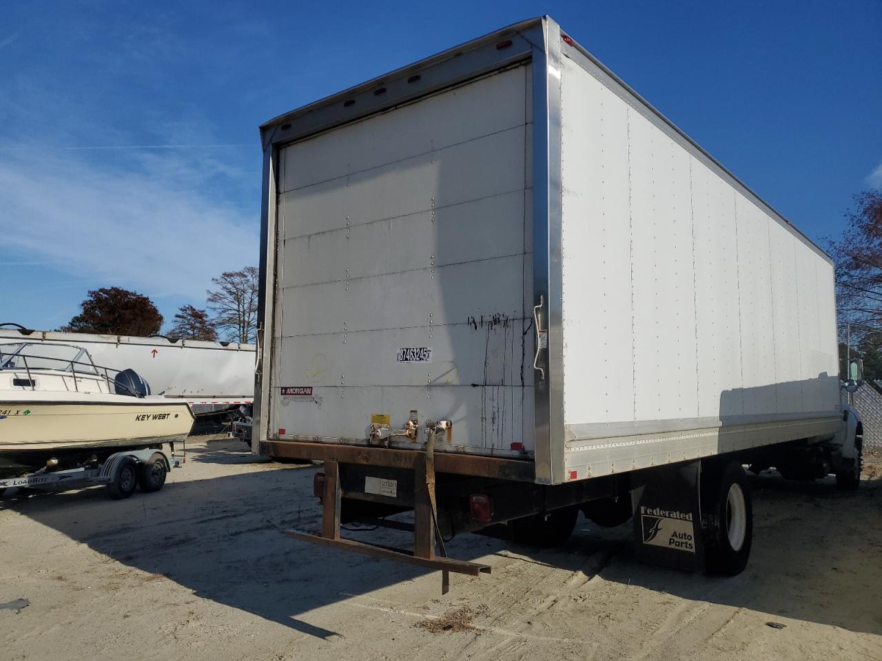 FORD F-750 SUPER DUTY